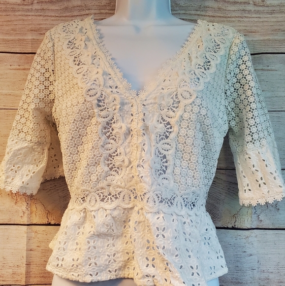Abercrombie & Fitch Tops - Abercrombie and Fitch crochet/lace blouse size small